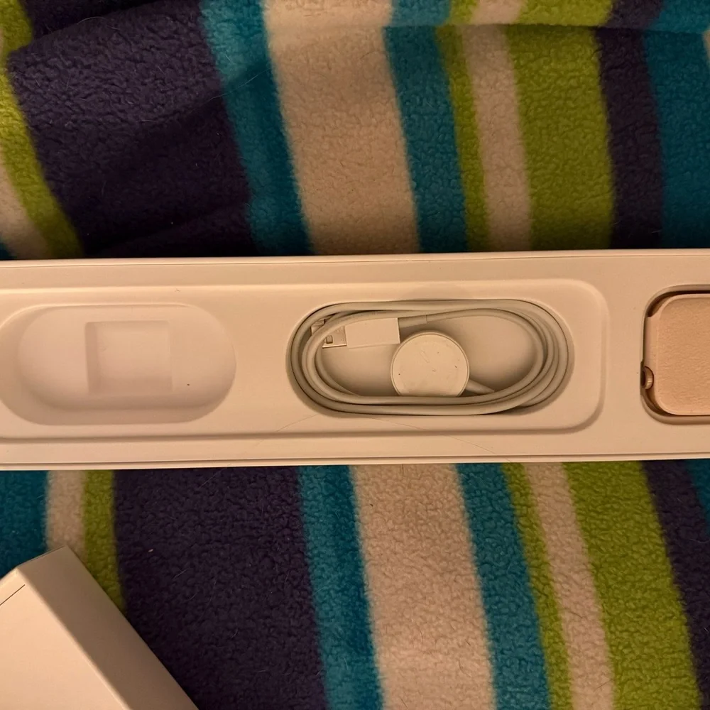 Apple stay connected